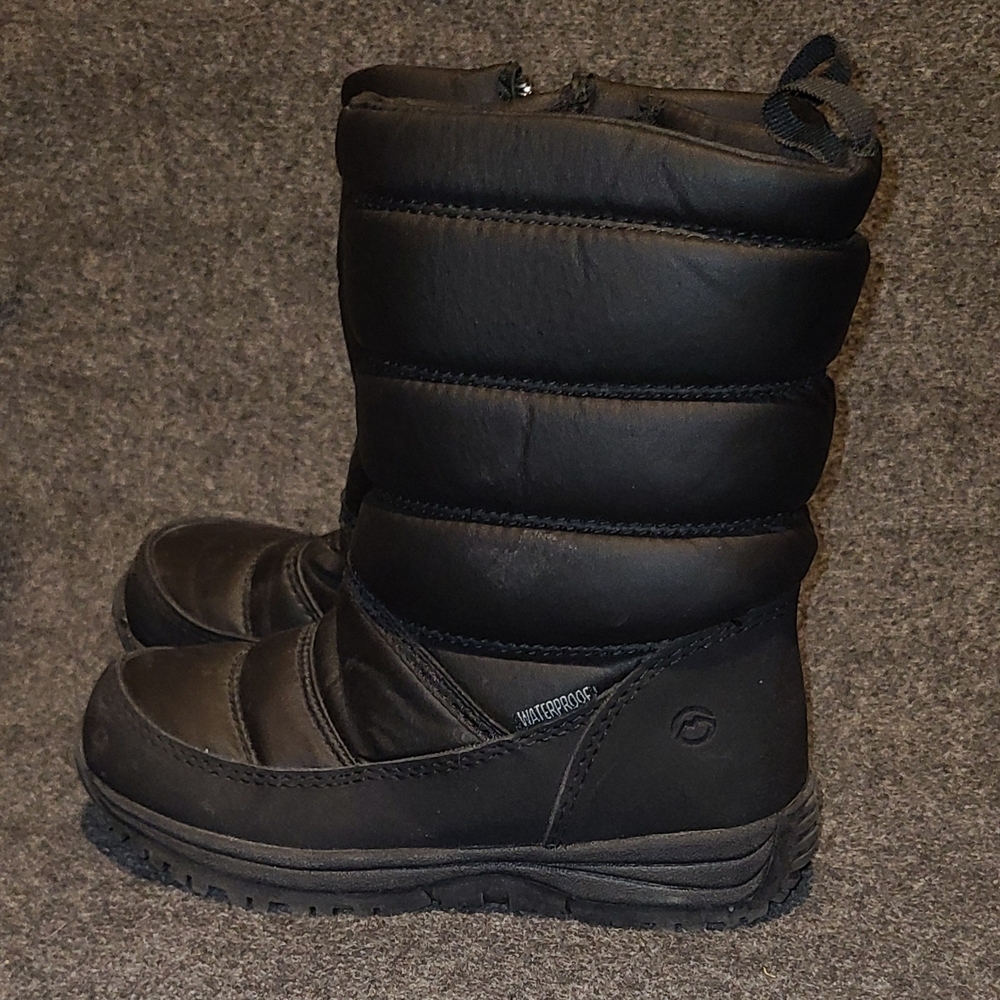 Kids Black Magellan Waterproof Insulated Zip Mid-Calf Snow Boot Size Youth 2
